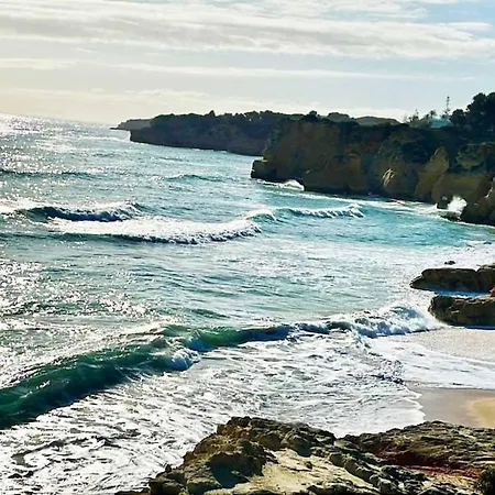 Sun & Fun In Armação de Pêra